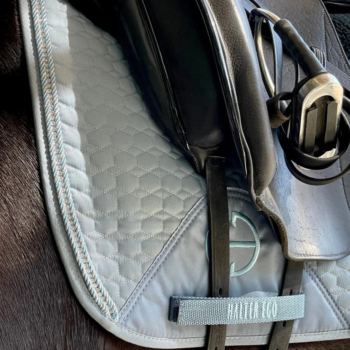 Halter Ego European Cotton Saddle Pad 6 Halter Ego European Cotton Saddle Pad - Image 4