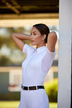 Ariat Womens Ascent 1/4 Zip Short Sleeve Show Shirt 41 Ariat Womens Ascent 1/4 Zip Short Sleeve Show Shirt -Equestrian Supplies Shop S23 WMS ENGL Carmel LaCunha Shot 02 8136 RTL