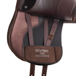 Wintec Pro Endurance Saddle With HART -Equestrian Supplies Shop W Endurance GirthingSystem Brn