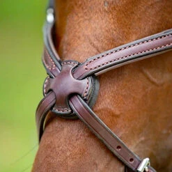 Nunn Finer Figure Eight Bridle 11 Nunn Finer Figure Eight Bridle -Equestrian Supplies Shop bridle4 4c52e2ff 4032 4abd ba55 fc4c84df4269