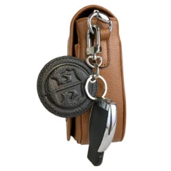 Tucker Tweed Equestrian Keychains -Equestrian Supplies Shop tucker tweed equestrian tucker tweed equestrian keychains round blk signature onbag